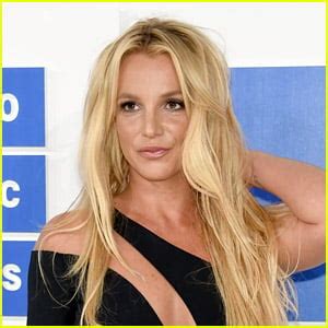 britney spears nude beach pics|Britney Spears Shares Naked Beach Vacation Photos